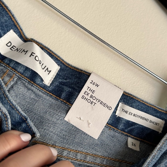 NWT! DENIM FORUM THE EX BOYFRIEND SHORT - Picture 4 of 6